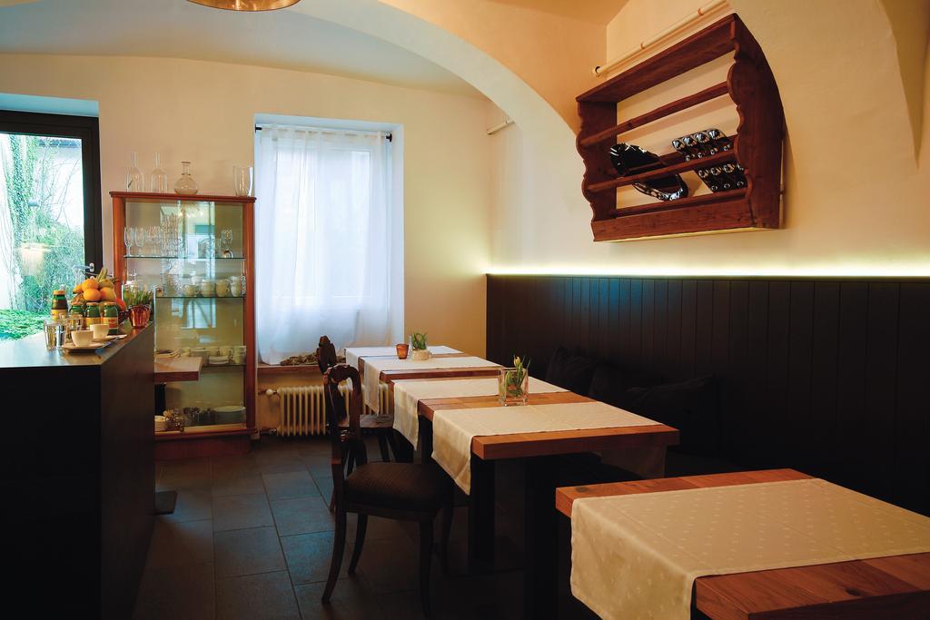 Fruehstueckshotel Im Goldschmiedehaus 格里斯基兴 外观 照片