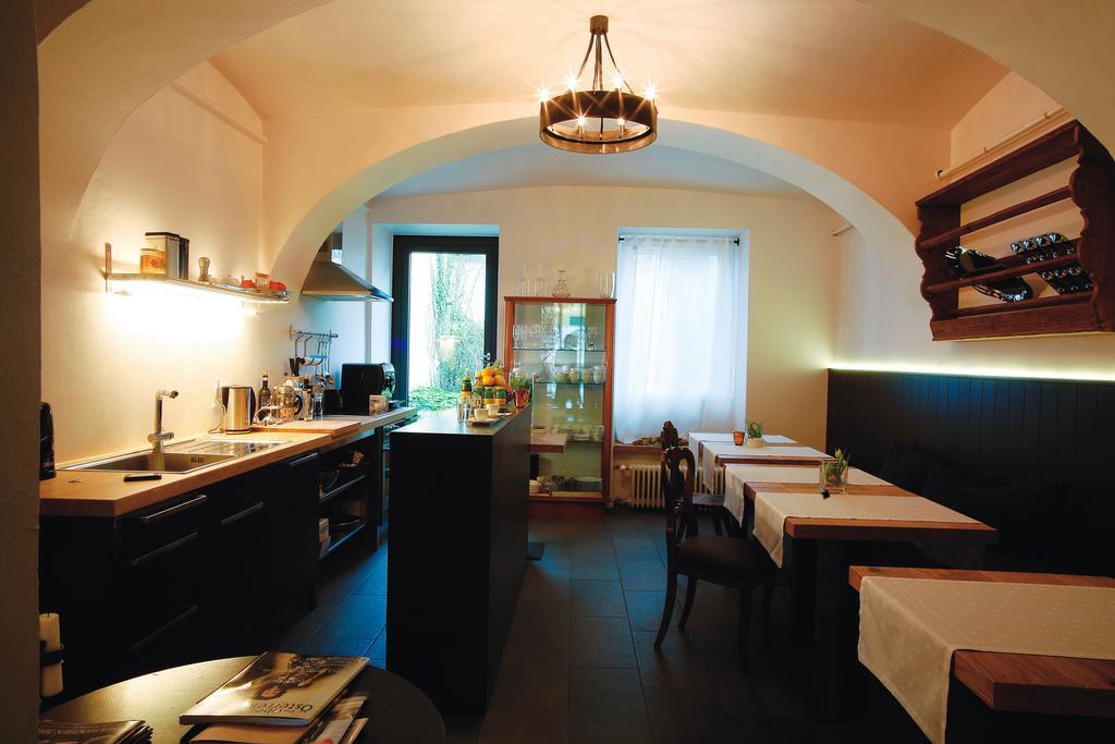 Fruehstueckshotel Im Goldschmiedehaus 格里斯基兴 外观 照片